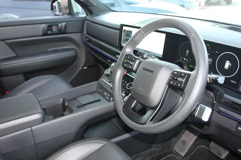 DG74BZY Hyundai Santa Fe 1.6 TGDi Plug-in Hybrid Calligraphy 5dr 4WD Auto Thumbnail #18