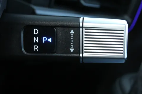 DG74BZY Hyundai Santa Fe 1.6 TGDi Plug-in Hybrid Calligraphy 5dr 4WD Auto Thumbnail #28