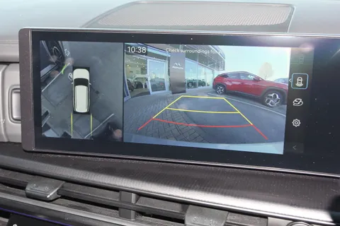 DG74BZY Hyundai Santa Fe 1.6 TGDi Plug-in Hybrid Calligraphy 5dr 4WD Auto Thumbnail #33