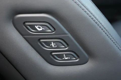 DG74BZY Hyundai Santa Fe 1.6 TGDi Plug-in Hybrid Calligraphy 5dr 4WD Auto Thumbnail #35