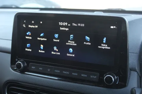 EN21WKV Hyundai Kona 1.0 TGDi 48V MHEV Premium 5dr Thumbnail #28