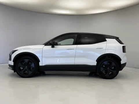 DU75XNX Volvo Ex30 315kW TM Perf Cross Country Ultra 69kWh 5dr Auto Thumbnail #3