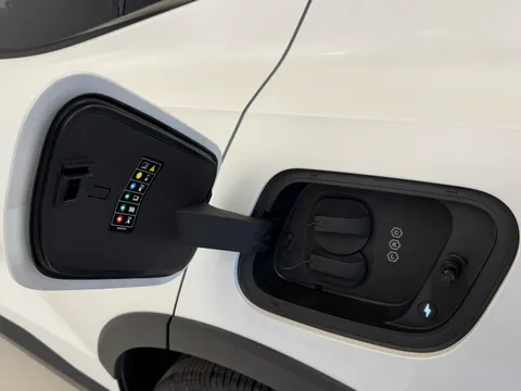 DU75XNX Volvo Ex30 315kW TM Perf Cross Country Ultra 69kWh 5dr Auto Thumbnail #29