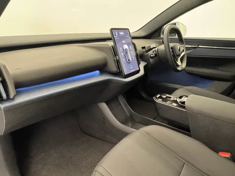 DU75XNX Volvo Ex30 315kW TM Perf Cross Country Ultra 69kWh 5dr Auto Thumbnail #16