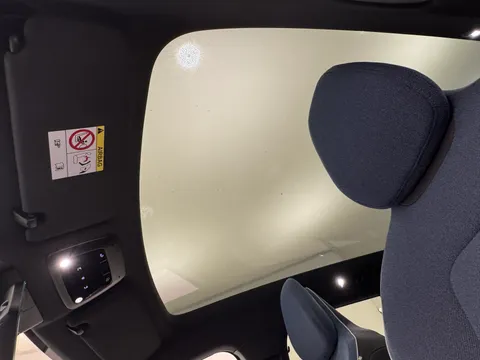 DU75XNX Volvo Ex30 315kW TM Perf Cross Country Ultra 69kWh 5dr Auto Thumbnail #18