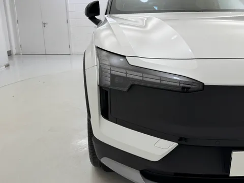 DU75XNX Volvo Ex30 315kW TM Perf Cross Country Ultra 69kWh 5dr Auto Thumbnail #33