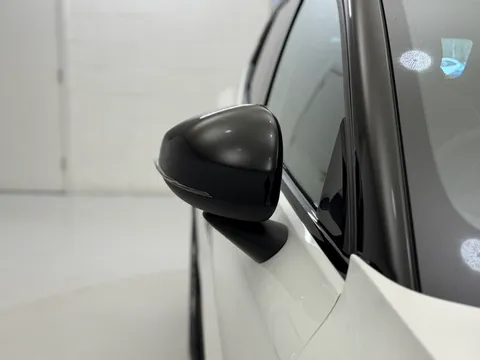 DU75XNX Volvo Ex30 315kW TM Perf Cross Country Ultra 69kWh 5dr Auto Thumbnail #35