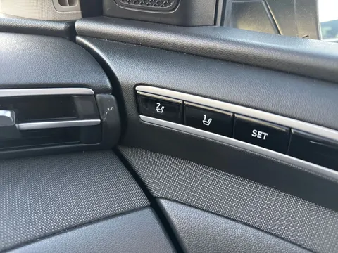 DS23CKP Hyundai Tucson 1.6 TGDi Hybrid 230 Ultimate 5dr 2WD Auto Thumbnail #30