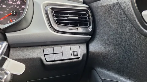 DX20XVA Kia Rio 1.25 2 5dr Thumbnail #6