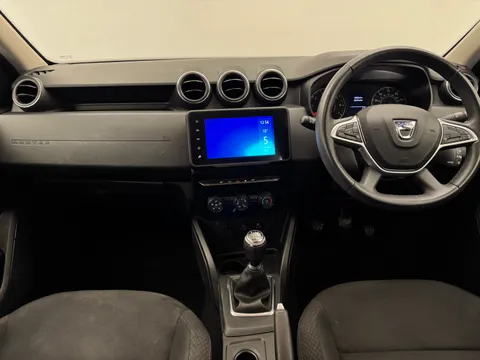 DY22DHK Dacia Duster 1.0 TCe 100 Bi-Fuel Comfort 5dr Thumbnail #11