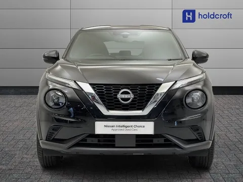 DV74NFU Nissan Juke 1.0 DiG-T N-Connecta 5dr Thumbnail #2