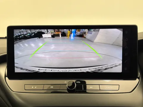 DV74NFU Nissan Juke 1.0 DiG-T N-Connecta 5dr Thumbnail #9