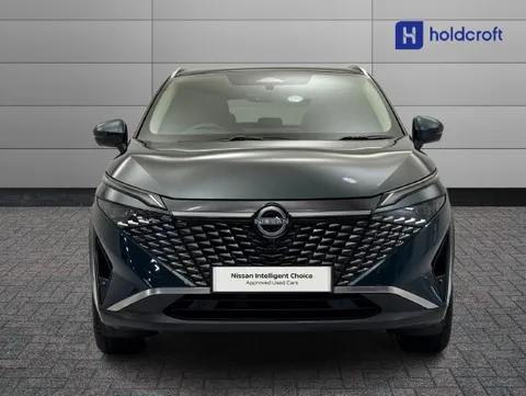 OW25AYF Nissan Qashqai 1.3 DiG-T MH N-Connecta [Glass Roof] 5dr Thumbnail #2