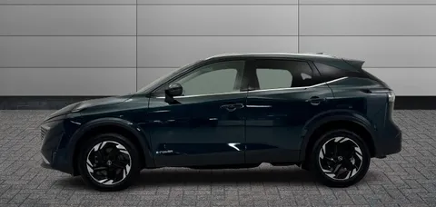 OW25AYF Nissan Qashqai 1.3 DiG-T MH N-Connecta [Glass Roof] 5dr Thumbnail #4