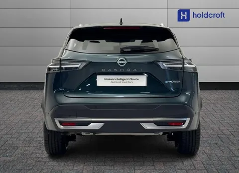 OW25AYF Nissan Qashqai 1.3 DiG-T MH N-Connecta [Glass Roof] 5dr Thumbnail #6