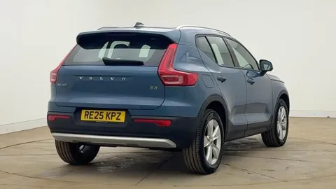 RE25KPZ Volvo XC40 2.0 B3P Core 5dr Auto Thumbnail #3