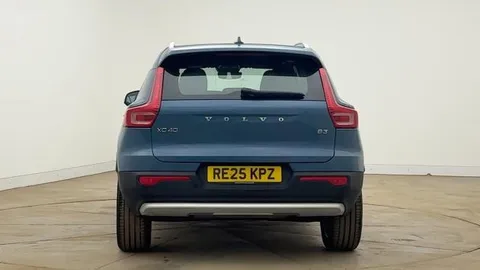 RE25KPZ Volvo XC40 2.0 B3P Core 5dr Auto Thumbnail #4