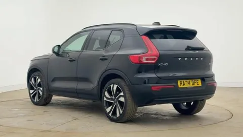 RA74DFE Volvo XC40 2.0 B3P Ultra Dark 5dr Auto Thumbnail #6