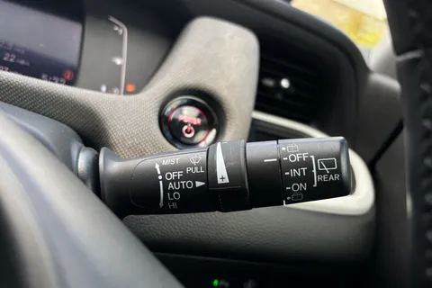 DG22XWS Honda Jazz 1.5 i-MMD Hybrid Crosstar EX 5dr eCVT Thumbnail #24