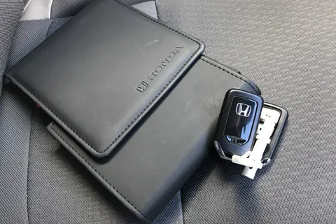 DG22XWS Honda Jazz 1.5 i-MMD Hybrid Crosstar EX 5dr eCVT Thumbnail #35