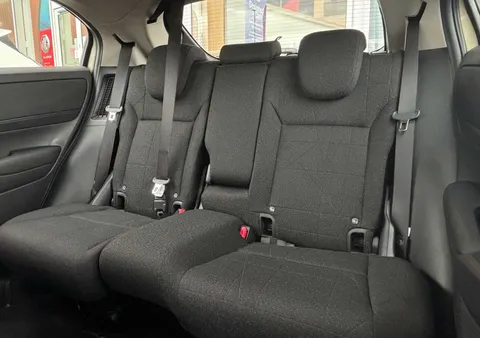 MC73HMY Honda Hr-V 1.5 eHEV Elegance 5dr CVT Thumbnail #8