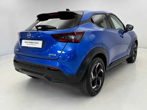 PG73GXZ Nissan Juke 1.6 Hybrid N-Connecta 5dr Auto Thumbnail #8