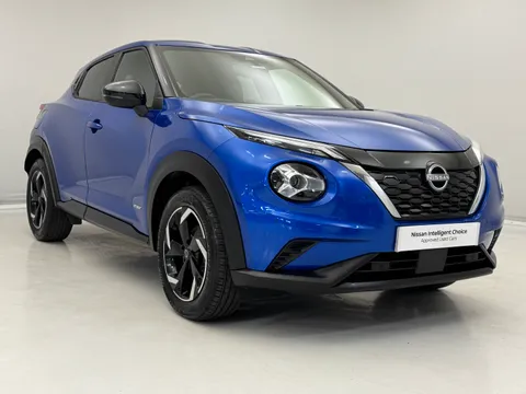 PG73GXZ Nissan Juke 1.6 Hybrid N-Connecta 5dr Auto Thumbnail #2