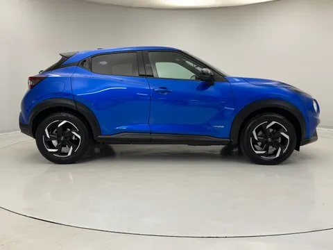 PG73GXZ Nissan Juke 1.6 Hybrid N-Connecta 5dr Auto Thumbnail #10