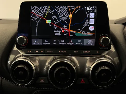 PG73GXZ Nissan Juke 1.6 Hybrid N-Connecta 5dr Auto Thumbnail #26