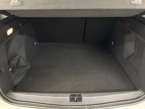 J50AJE Dacia Duster 1.0 TCe 100 Bi-Fuel Prestige 5dr Thumbnail #9