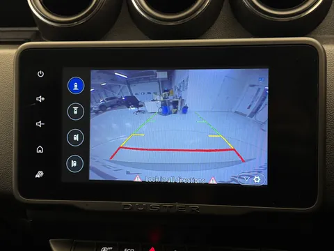 J50AJE Dacia Duster 1.0 TCe 100 Bi-Fuel Prestige 5dr Thumbnail #26