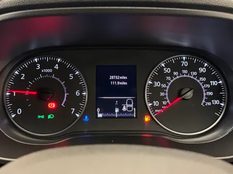 J50AJE Dacia Duster 1.0 TCe 100 Bi-Fuel Prestige 5dr Thumbnail #28