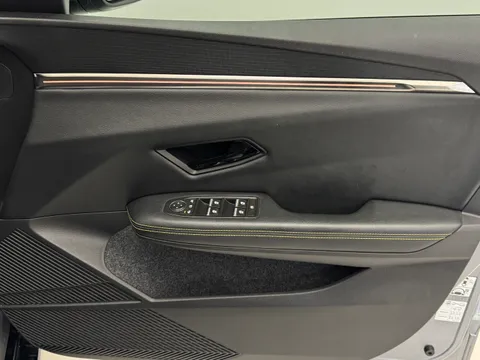 ME24GVT Renault Megane E-Tech EV60 160kW Techno Comfort Range 60kWh 5dr Auto Thumbnail #47