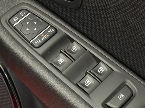 21 of 34 for Renault Clio 0.9 TCE 90 GT Line 5dr