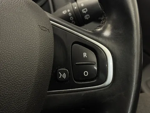 24 of 34 for Renault Clio 0.9 TCE 90 GT Line 5dr