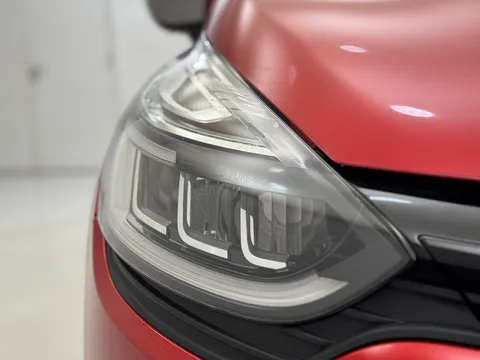 33 of 34 for Renault Clio 0.9 TCE 90 GT Line 5dr