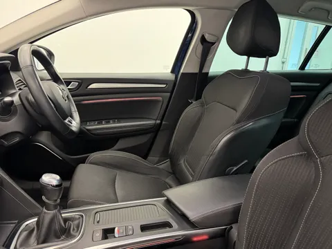 BN70ZTT Renault Megane 1.5 Blue dCi 115 Iconic 5dr Thumbnail #13