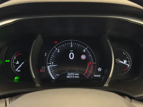 BN70ZTT Renault Megane 1.5 Blue dCi 115 Iconic 5dr Thumbnail #27