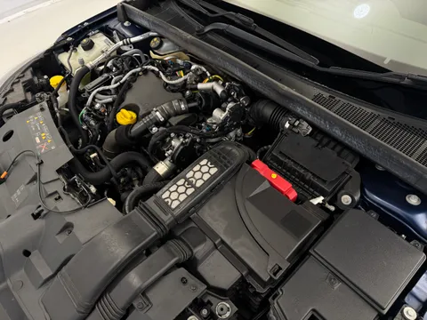 BN70ZTT Renault Megane 1.5 Blue dCi 115 Iconic 5dr Thumbnail #28