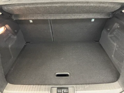 DY23UGP Renault Captur 1.6 E-Tech full hybrid 145 Techno 5dr Auto Thumbnail #8