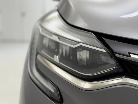 DY23UGP Renault Captur 1.6 E-Tech full hybrid 145 Techno 5dr Auto Thumbnail #30