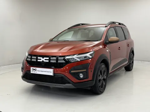 AF74XCB Dacia Jogger 1.6 HEV Extreme 5dr Auto Thumbnail #3