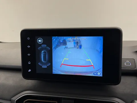 AF74XCB Dacia Jogger 1.6 HEV Extreme 5dr Auto Thumbnail #27