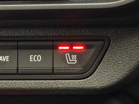 AF74XCB Dacia Jogger 1.6 HEV Extreme 5dr Auto Thumbnail #28