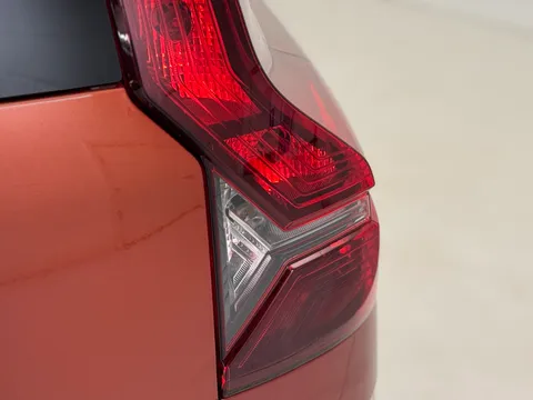 AF74XCB Dacia Jogger 1.6 HEV Extreme 5dr Auto Thumbnail #35