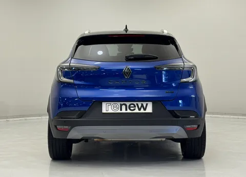 AF74DVW Renault Captur 1.6 E-Tech Full Hybrid 145 Esprit Alpine 5dr Auto Thumbnail #6