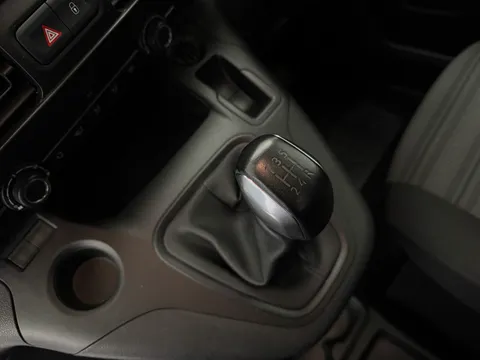 NA70WSW Vauxhall Combo Life 1.5 Turbo D Energy 5dr [7 seat] Thumbnail #17