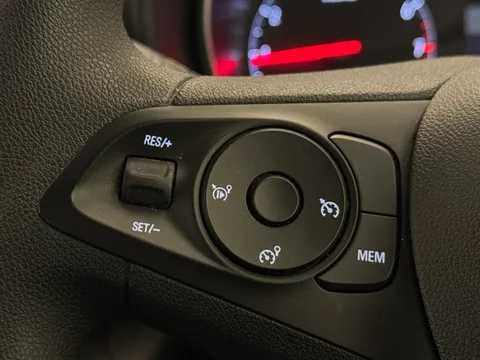 NA70WSW Vauxhall Combo Life 1.5 Turbo D Energy 5dr [7 seat] Thumbnail #22