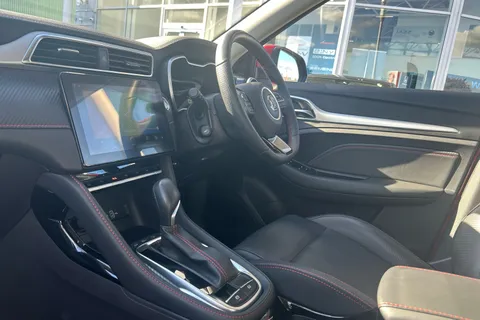 MT22WDP Mg Motor Uk Zs 1.0T GDi Exclusive 5dr DCT Thumbnail #2