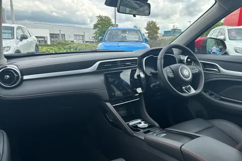 ME73NYP Mg Motor Uk Zs 130kW Trophy EV 51kWh 5dr Auto Thumbnail #3